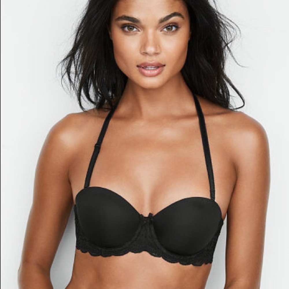 Victoria Secret Bra 32C (Black w removable straps)